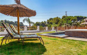 Stunning home in Mezquitilla with Outdoor swimming pool, WiFi and 1 Bedrooms, Mezquitilla